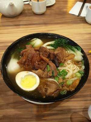 Golden Moon Restaurant