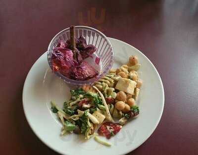 Barb And Ernie's Old Country Inn