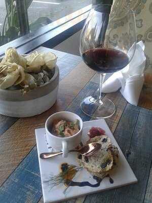 Le Jardin Restaurant Inc