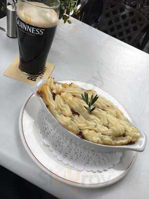 Fionn Maccool's Irish Pub