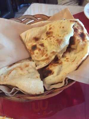 Mia's Indian Cuisine-st. Laurent