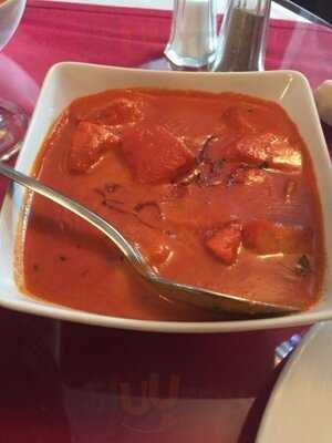 Mia's Indian Cuisine-st. Laurent