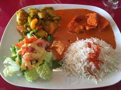 Mia's Indian Cuisine-st. Laurent