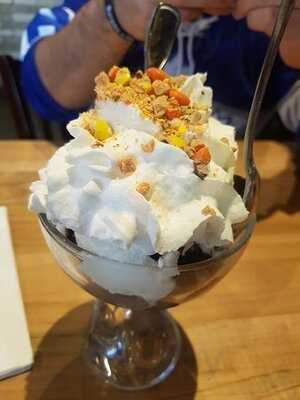 Crabby Joe's Bar & Grill