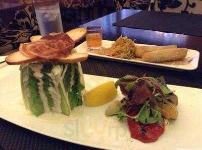 Portico Restaurant And Bar