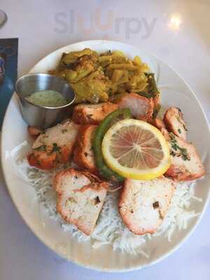 Mia's Indian Cuisine