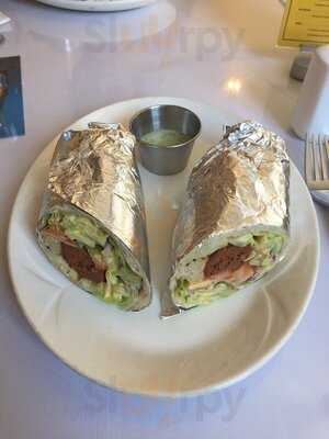 Mia's Indian Cuisine