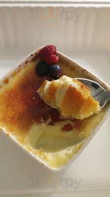 Gazette Restaurant And Lounge In Le Westin Montreal