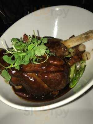 Gazette Restaurant And Lounge In Le Westin Montreal