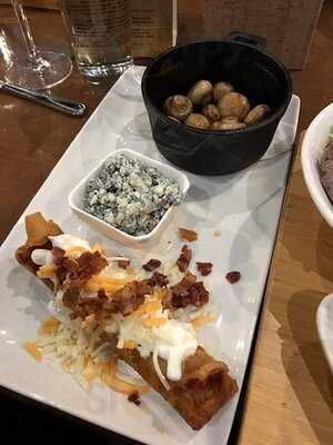 Lot 88 Steakhouse & Bar