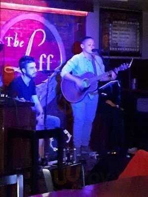 Chateau Lafayette The Laff