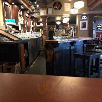 Chateau Lafayette The Laff