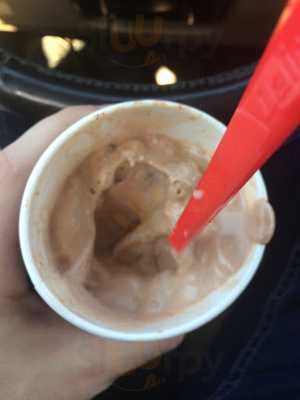 Dairy Queen (treat)