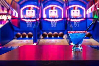 Gametime Eatery And Entertainment