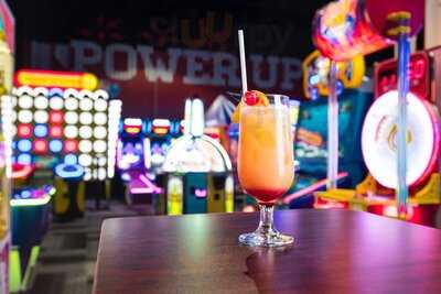 Gametime Eatery And Entertainment