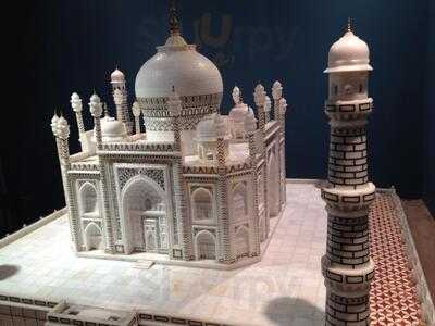 Taj Mahal Restaurant