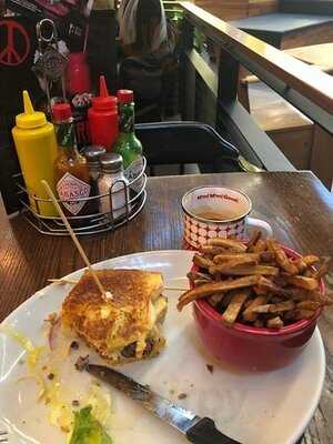 La Belle Et La Boeuf