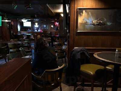 Duggans Boundary Irish Pub