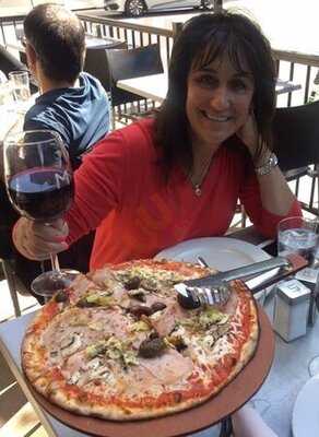 Enoteca Monza Pizzeria Moderna