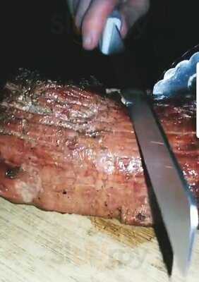 Rib'n Reef Steakhouse And Cigar Lounge