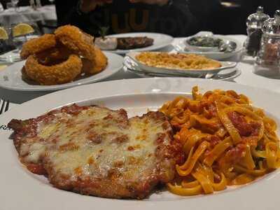 Rib'n Reef Steakhouse And Cigar Lounge