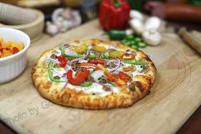 Golden Crust Pizzeria