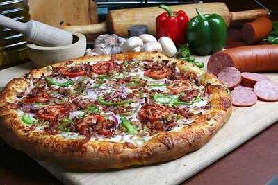 Golden Crust Pizzeria