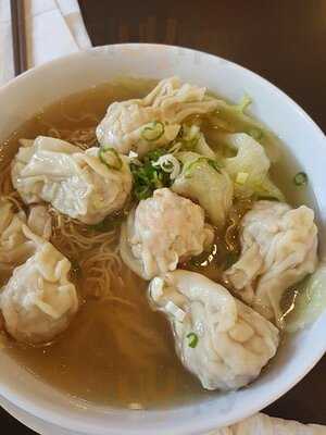 Vic's Hong Kong Style Cafe