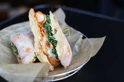 Alumni Sandwich & Liqour Bar