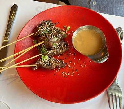 Vargas Steakhouse & Sushi