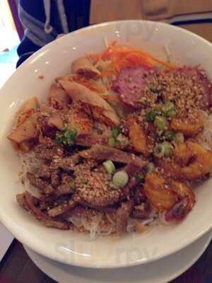 Saigon Red Sky Vietnamese Restaurant