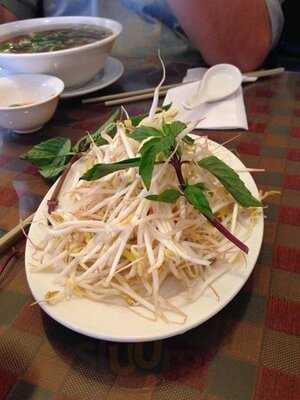 Saigon Red Sky Vietnamese Restaurant