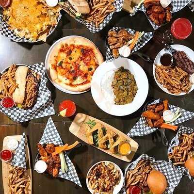 Cc Lounge & Whisky Bar