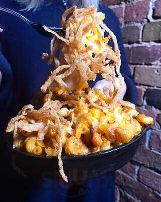 Cc Lounge & Whisky Bar