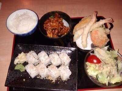 Japanese Bistro Kobe Sushi Bar