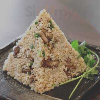 Jianghu Taiwanese Pot & Wok Cuisines