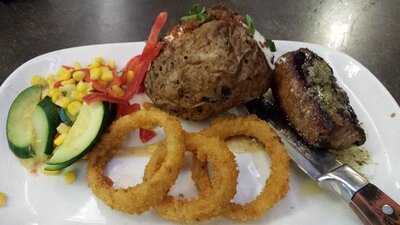 Mr Mikes Steakhousecasual