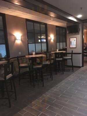 Postcard Restaurant And Bar