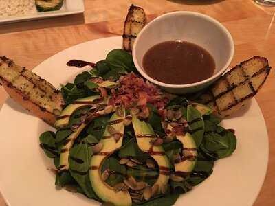 Postcard Restaurant And Bar