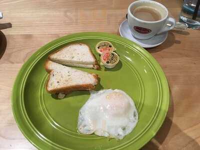 Postcard Restaurant And Bar