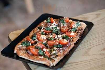 Diana's Cucina And Lounge