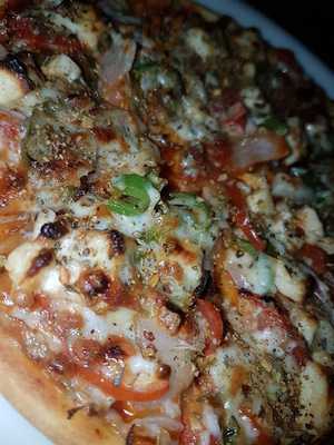 Vege Garden Pizza & Coffee Shop