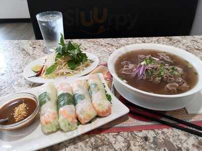 Pho Cuu Long Restaurant