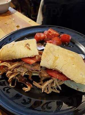 Sanguiccio Deli Cafe