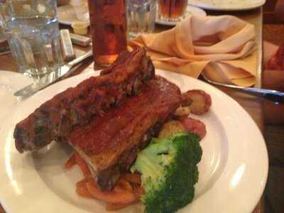 Daltons Restaurant & Lounge