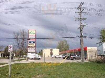 Johnny's Maples Pizza & Restaurant