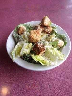 Johnny's Maples Pizza & Restaurant