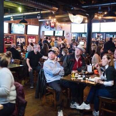 The Senate Tavern On Bank