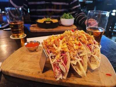 St. James Corner Restaurant And Irish Pub