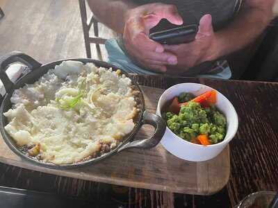 St. James Corner Restaurant And Irish Pub